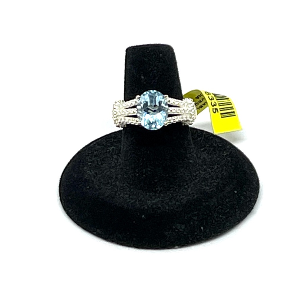 Beautiful Sterling Silver 925 Oval Blue Stone Ring Sz 7